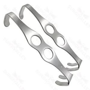 Retractors