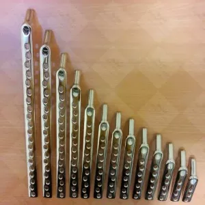 DHS Plate Set With Leg Screws 3 to 20 Holes Orthopedic Hip Fracture Fixation (13-Piece Set, 2 Types) – surgivalley (999210076)