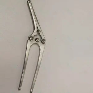 Pinza Holco Píloro Diseño Payr 8 Mandíbulas Rectas Serradas Crs para Cirugía General