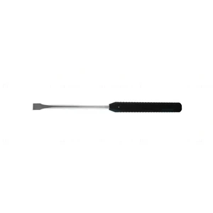 Discectomy osteotome 17 straight 25.0mm wide black plastic handle