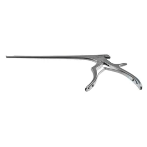 Rongeur expulsor Kerrison, longitud de trabajo 200mm, platina delgada angulada hacia arriba 40º, mordida de 3.0mm, apertura de 15.0mm, mango mediano – surgivalley (011211199)