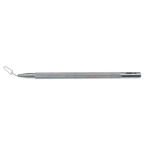 Kansas nucleus trisector angled tip," triangular head for use in the right hand round handle – surgivalley (999040027)